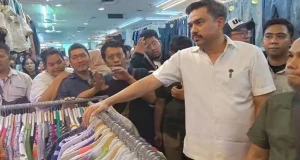 Gara-gara Menkeu Purbaya Larang Thrifting, Menteri UMKM Maman Diprotes Pedagang, Begini Responnya