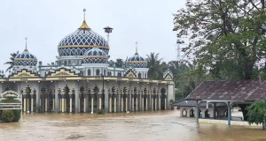 Bencana Banjir-Longsor Landa Sumatera dan Aceh, 100 Rumah Umat Hindu di Medan Terdampak Banjir