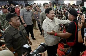USAI Kemenhut Sebut Kayu yang Terbawa Banjir dari Pohon-pohon Lapuk, Prabowo Langsung Tinjau Lokasi
